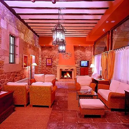 Hotel Palacio Guevara 3*